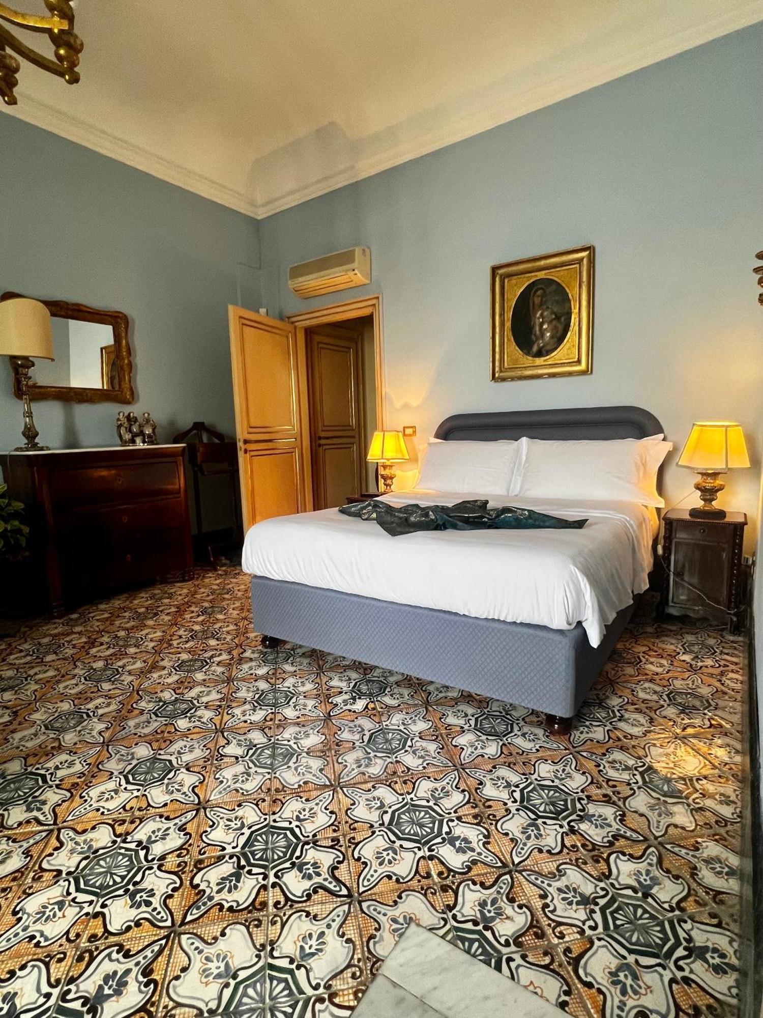 Donna Guia Suite Palermo Ngoại thất bức ảnh
