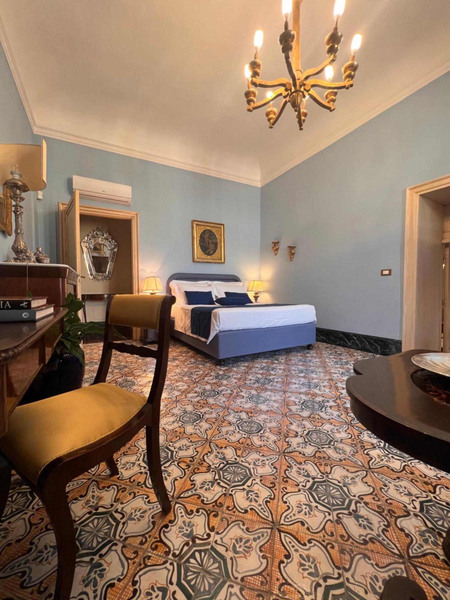 Donna Guia Suite Palermo Ngoại thất bức ảnh